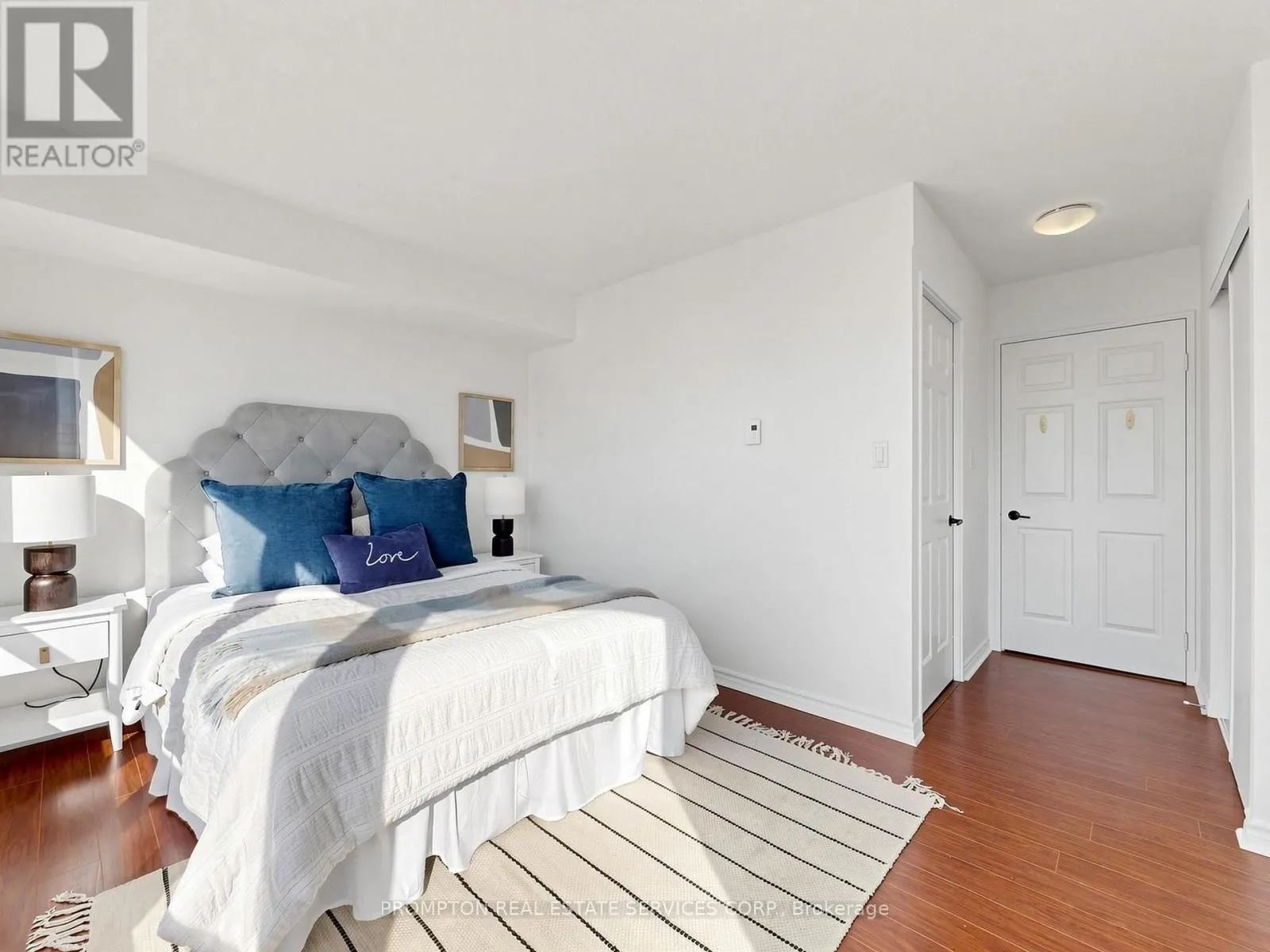 1211 - 30 GREENFIELD AVENUE