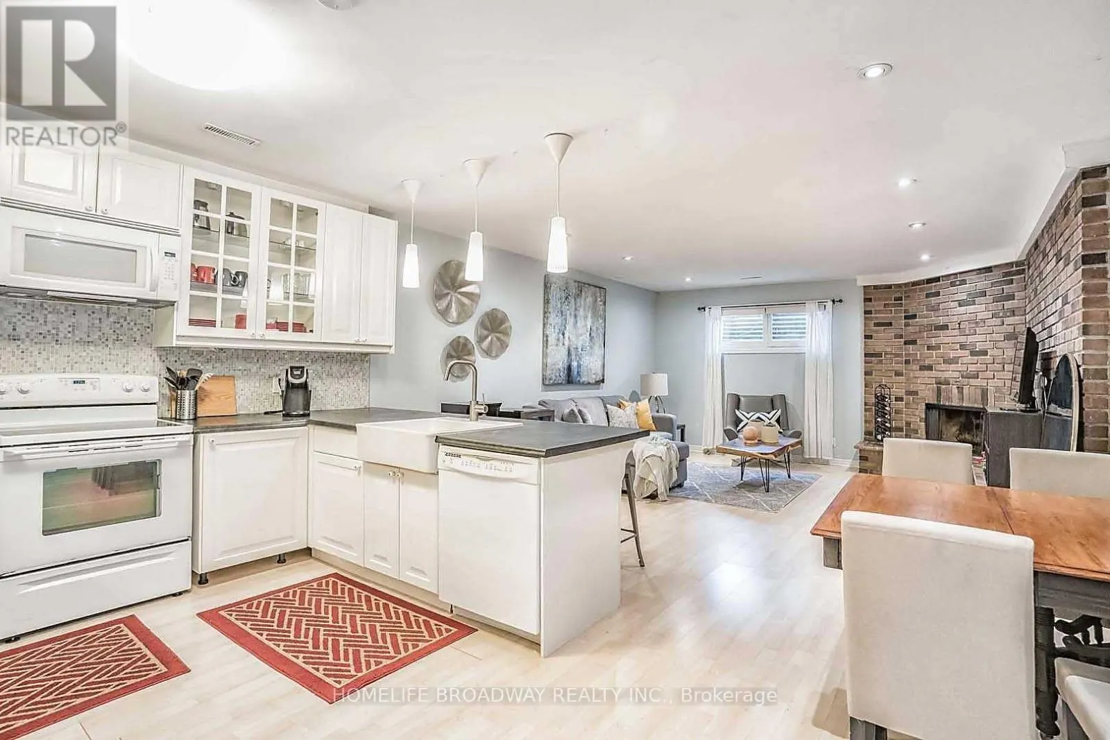 BSMT - 39 CRAIGMONT DRIVE