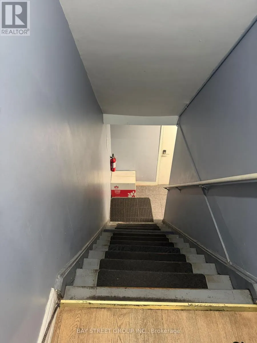 3 FINCH AVENUE E