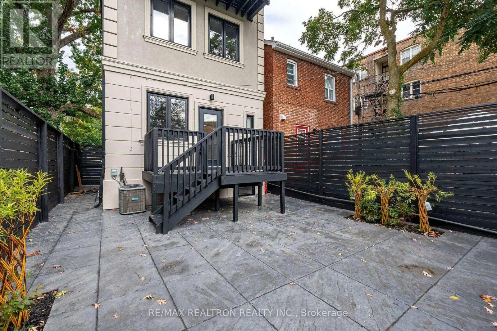 7 LOUISE AVENUE