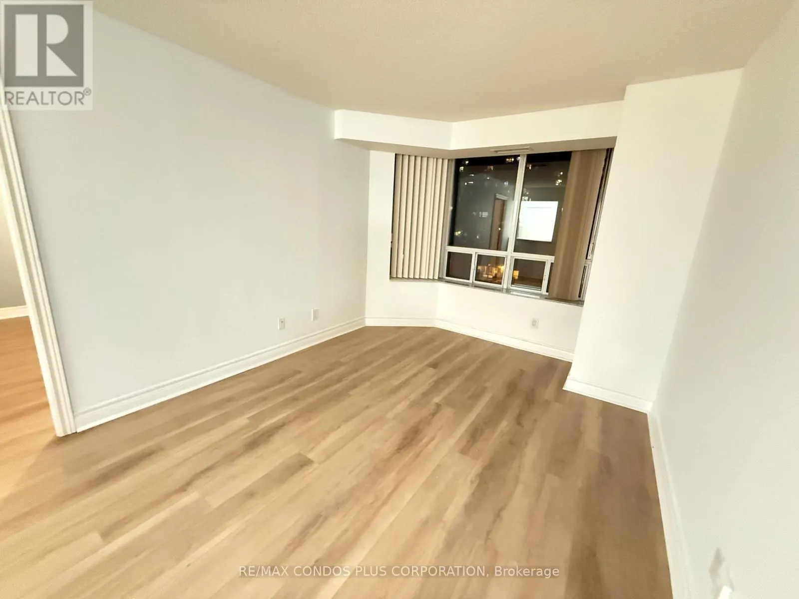 1601 - 5418 YONGE STREET