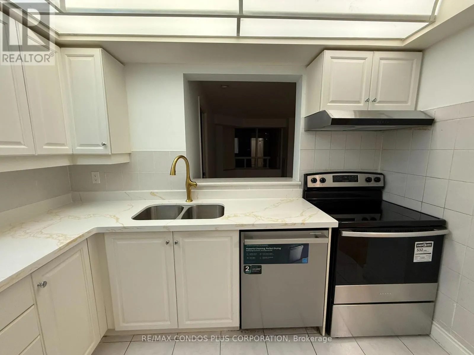 1601 - 5418 YONGE STREET
