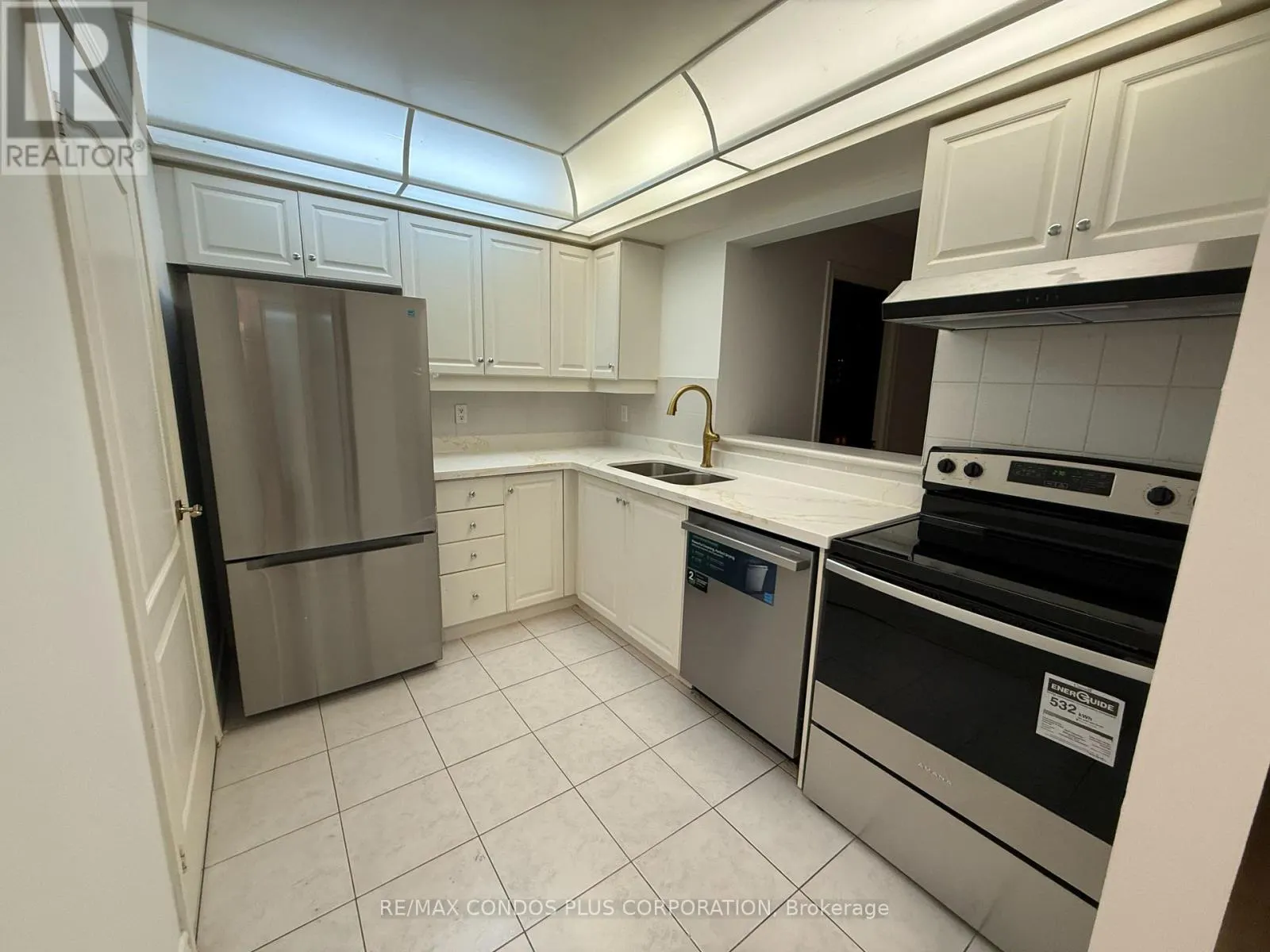 1601 - 5418 YONGE STREET