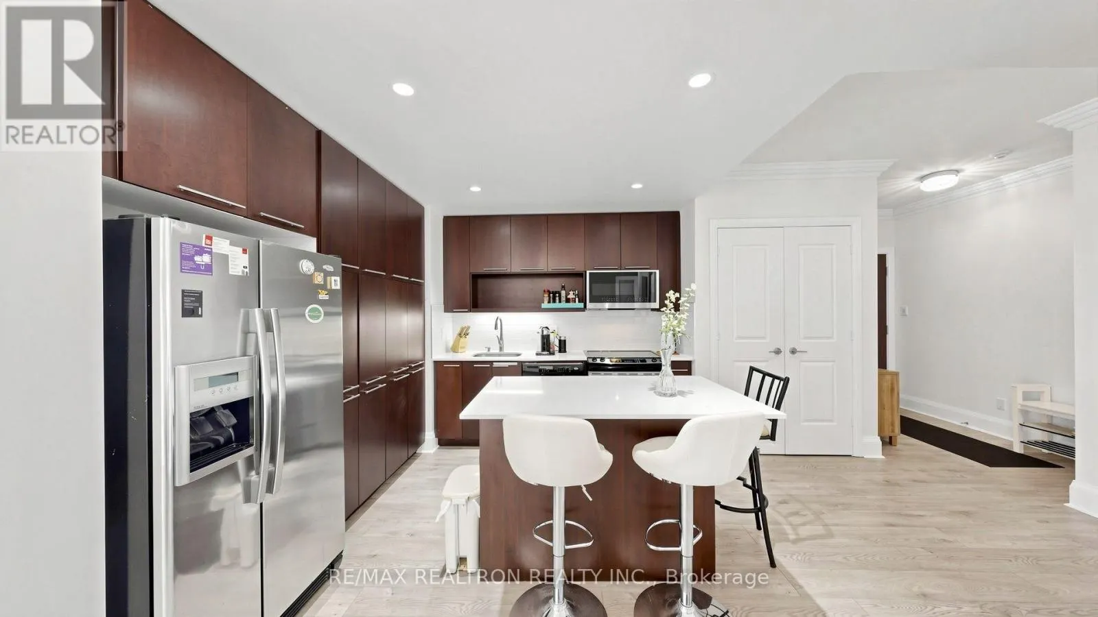 1223 - 100 HARRISON GARDEN BOULEVARD