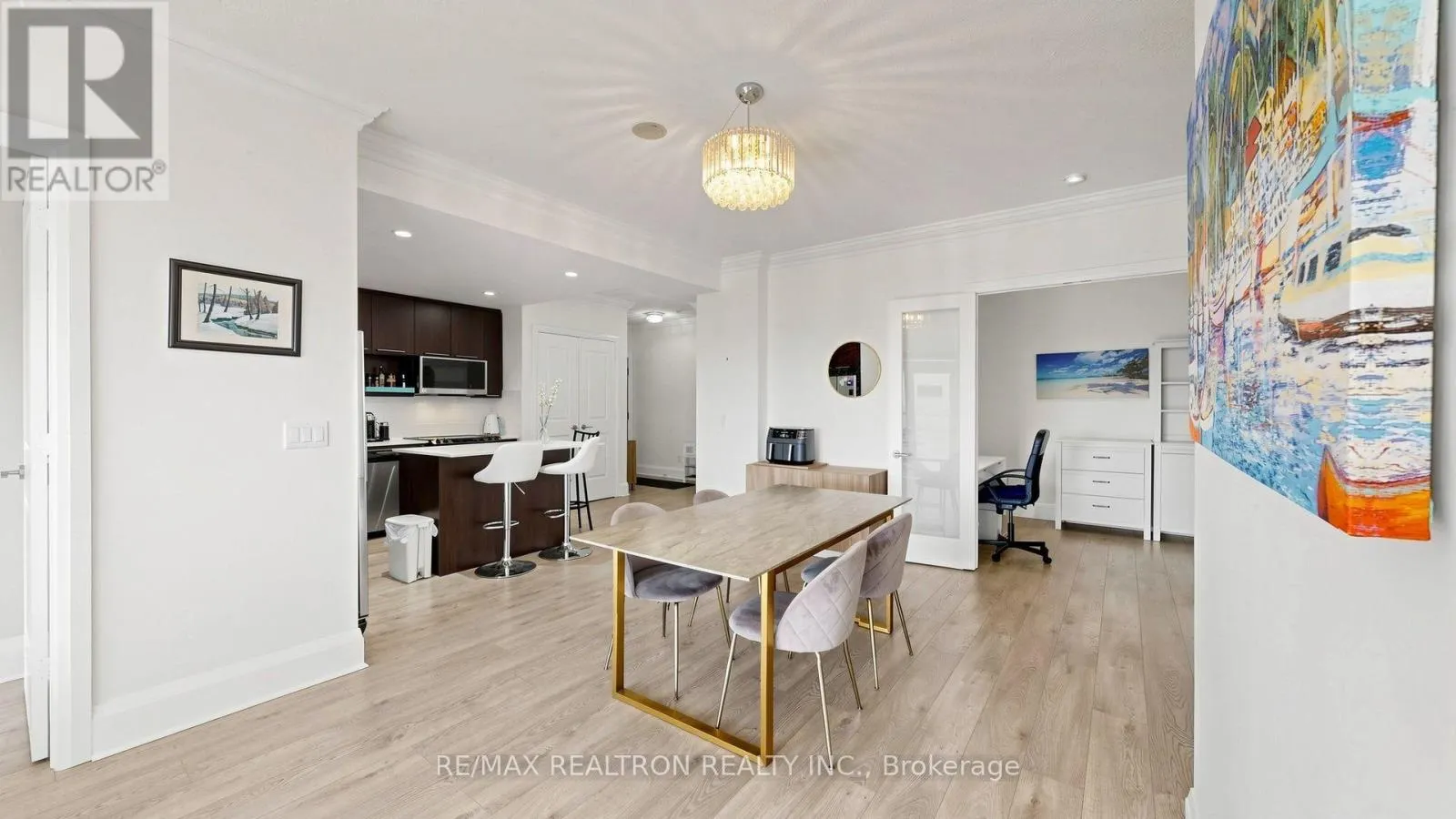 1223 - 100 HARRISON GARDEN BOULEVARD