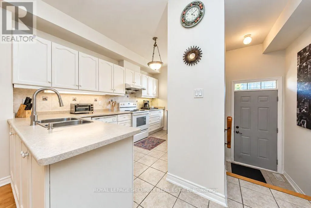 134A FINCH AVENUE W