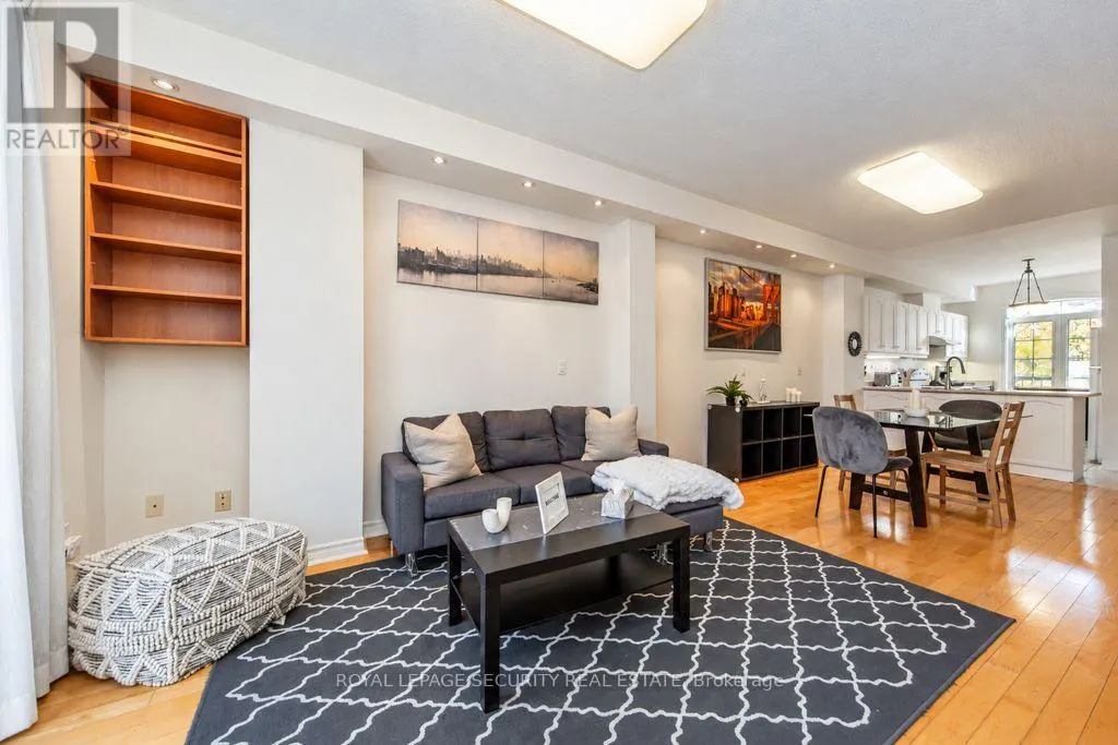 134A FINCH AVENUE W