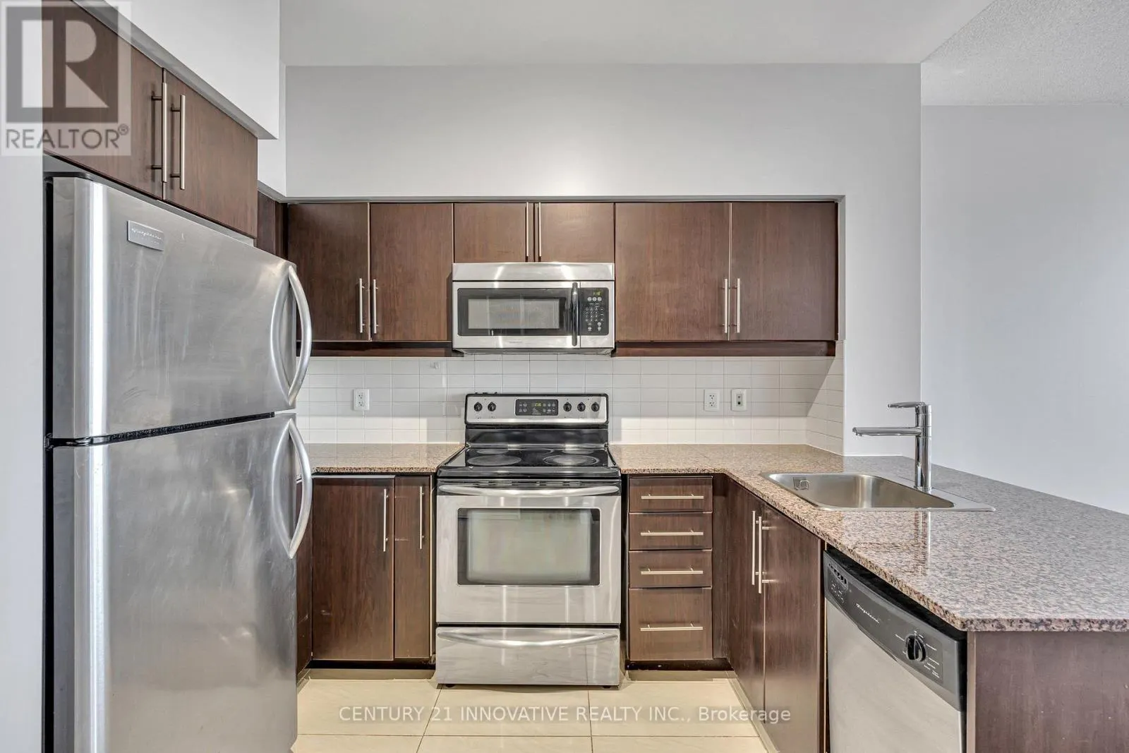 PH 1501 - 2885 BAYVIEW AVENUE