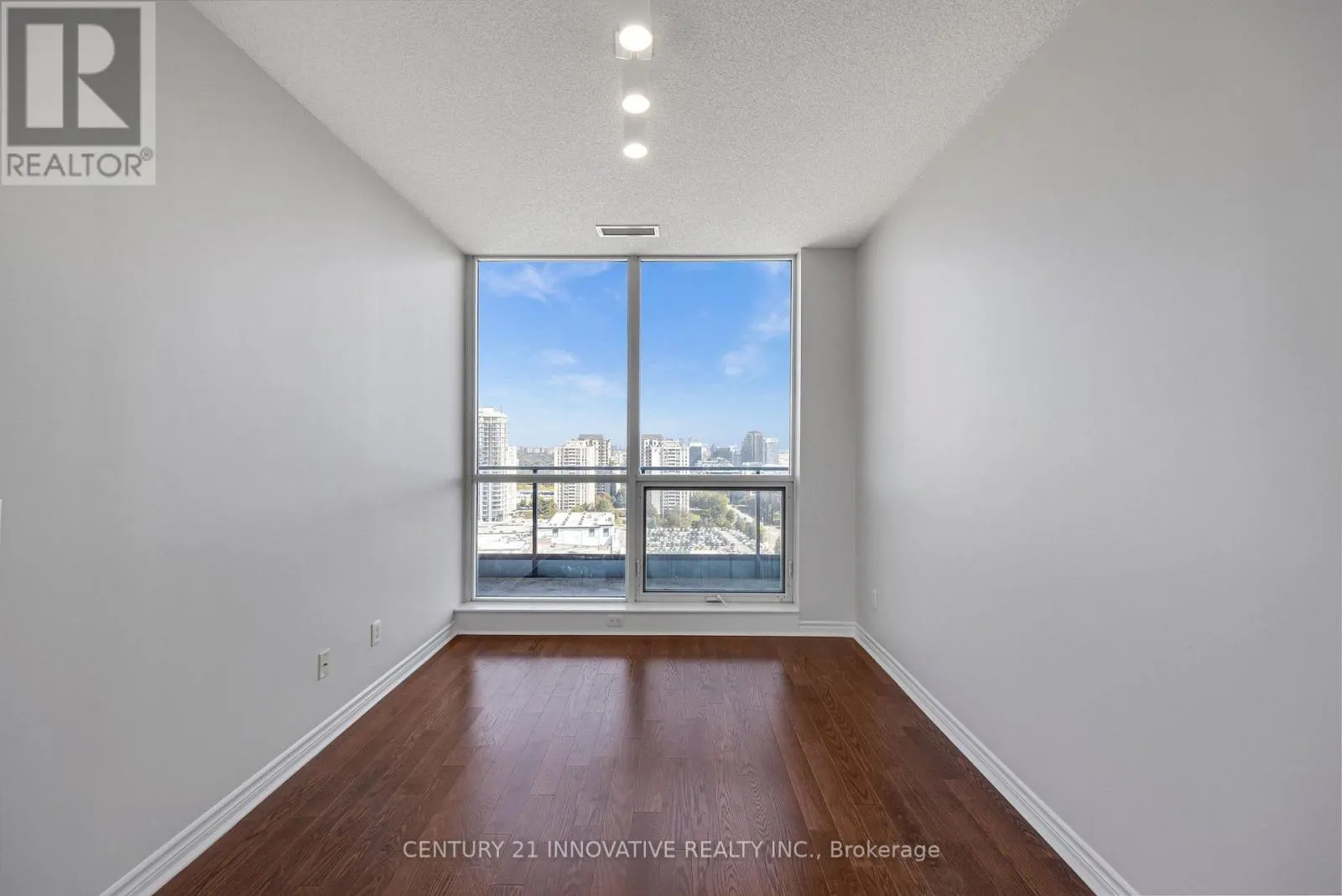PH 1501 - 2885 BAYVIEW AVENUE