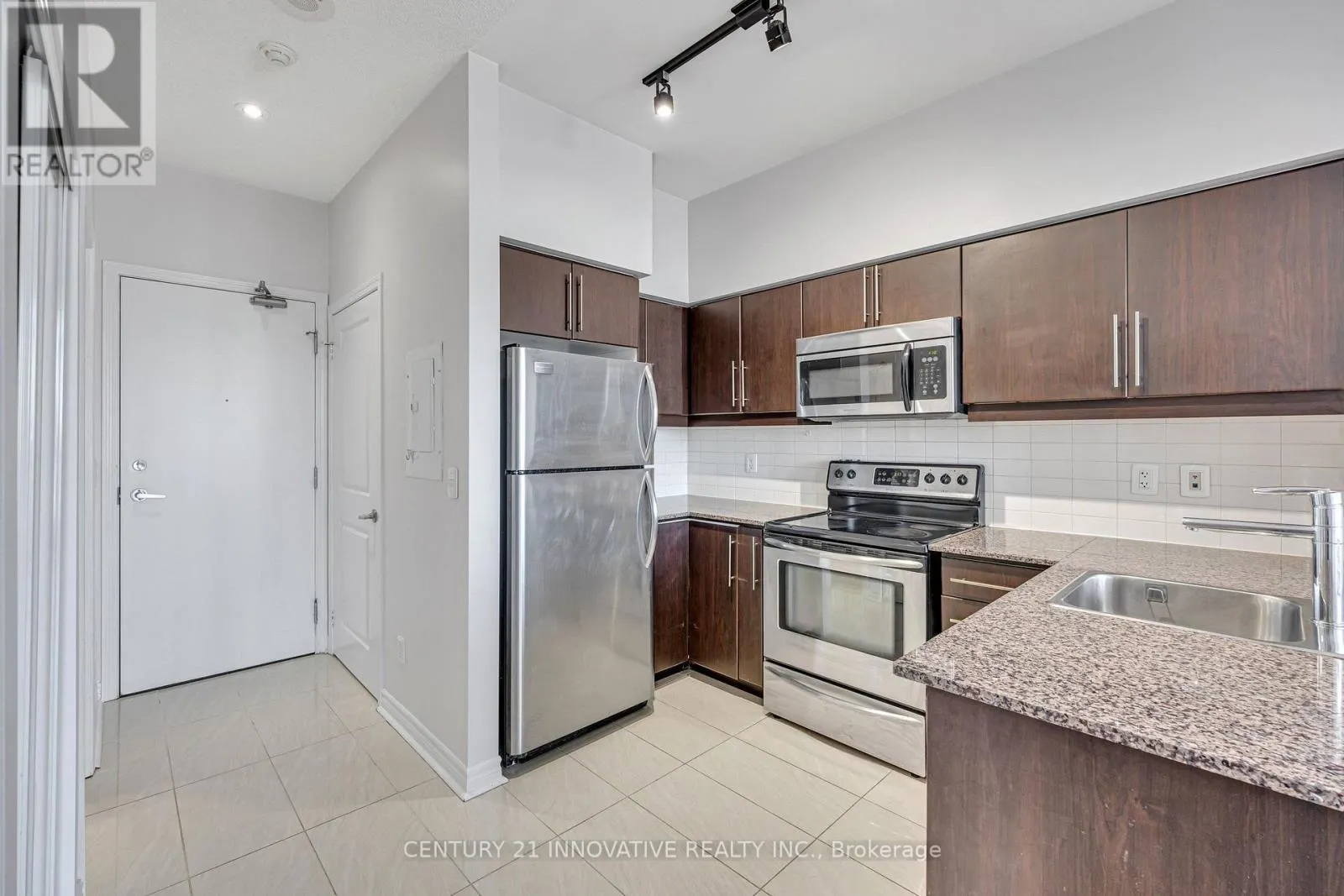 PH 1501 - 2885 BAYVIEW AVENUE