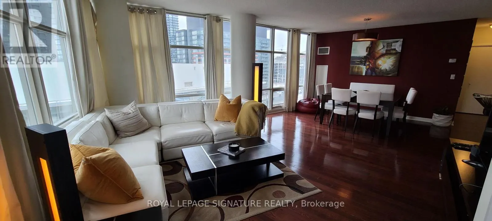 1212 - 10 NAVY WHARF COURT