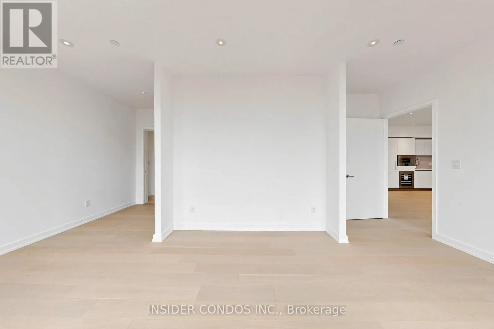 1703 - 1315 BAY STREET