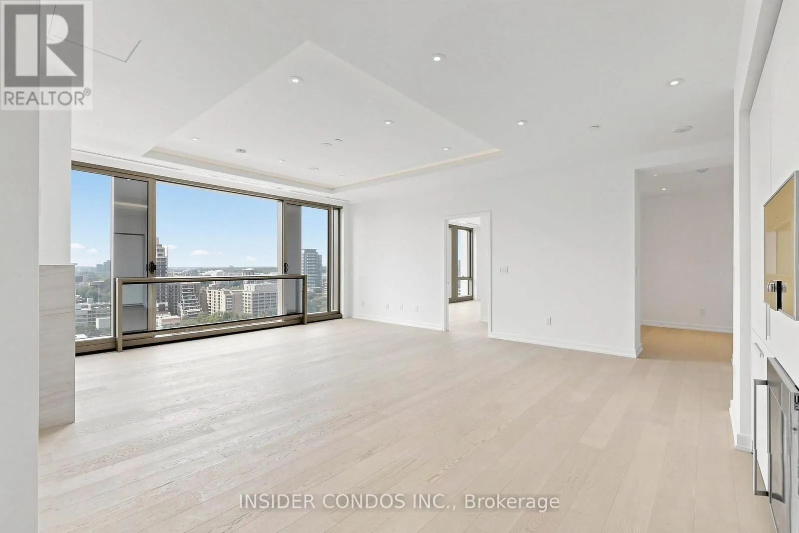 1703 - 1315 BAY STREET