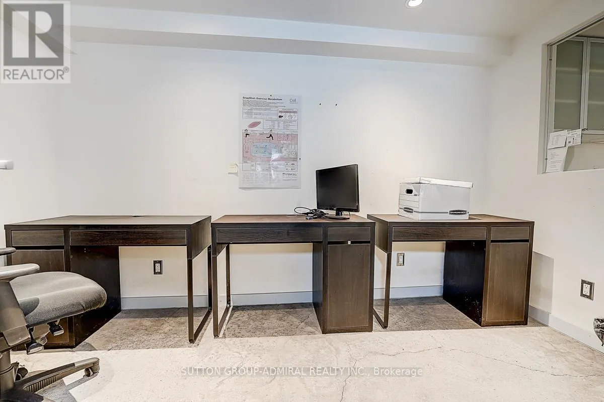 1184 EGLINTON AVENUE W