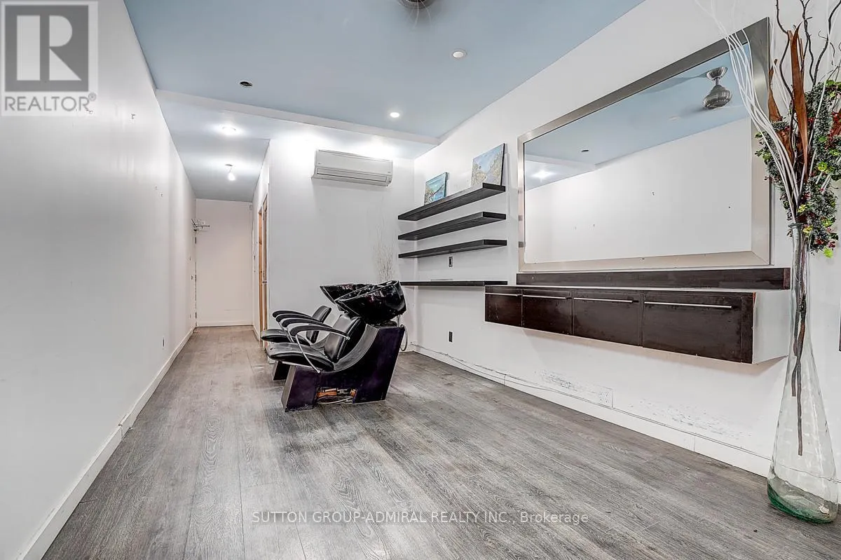 1184 EGLINTON AVENUE W