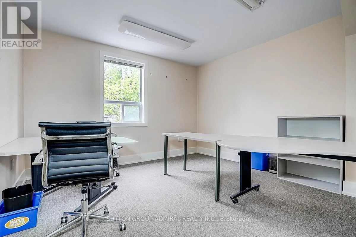 1184 EGLINTON AVENUE W