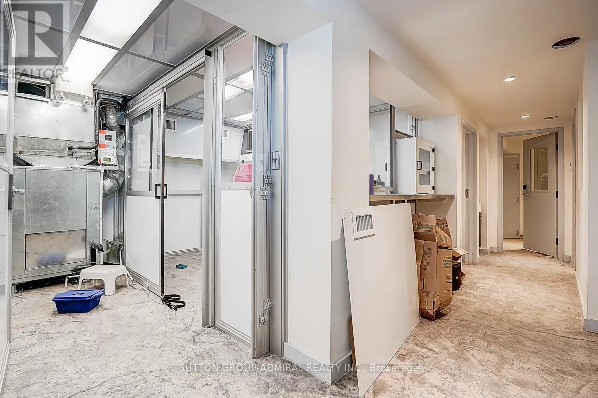 1184 EGLINTON AVENUE W
