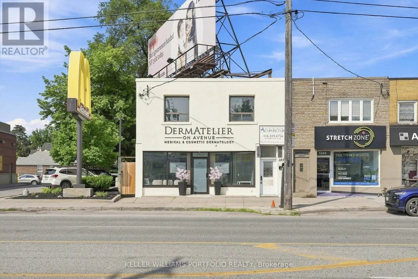 201 - 1896 AVENUE ROAD