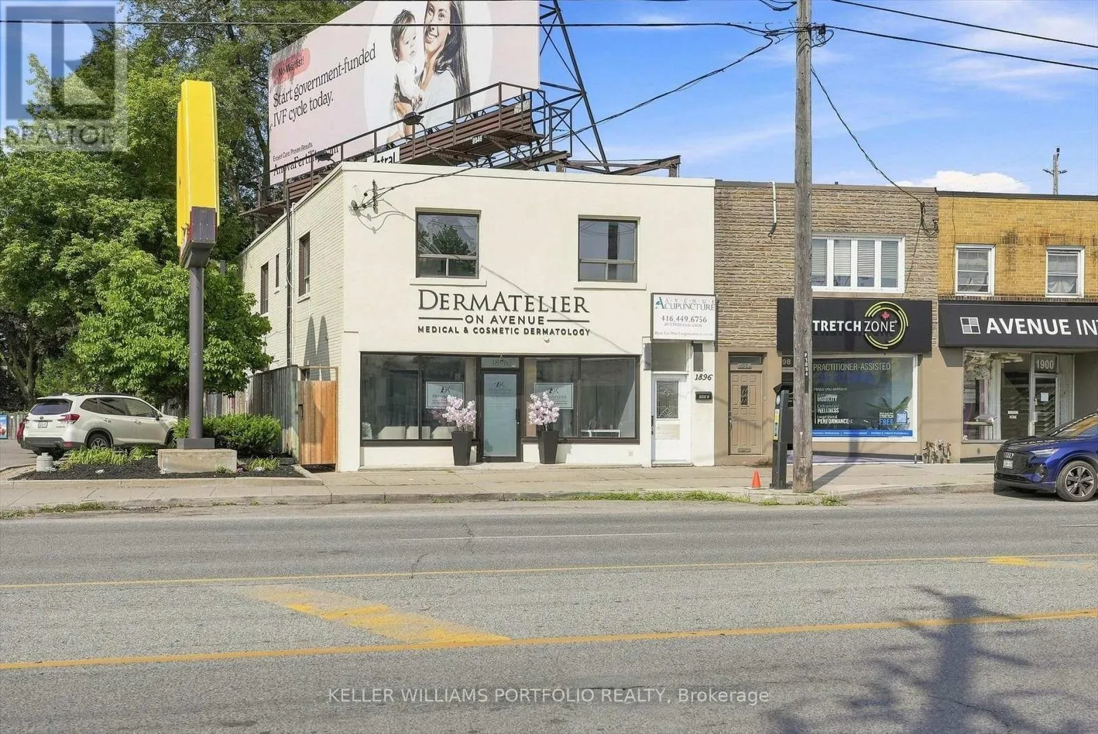 201 - 1896 AVENUE ROAD
