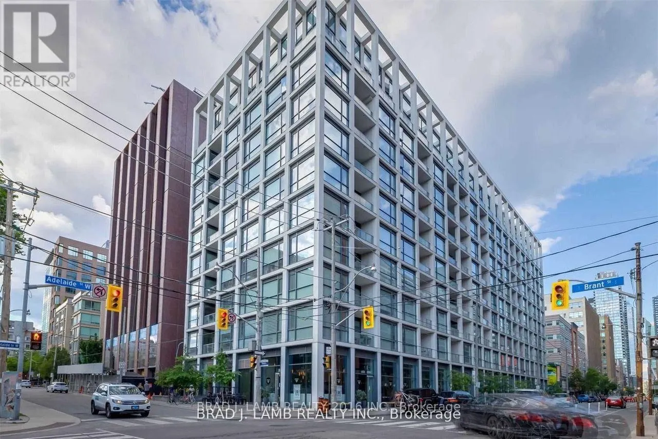 301 - 39 BRANT STREET