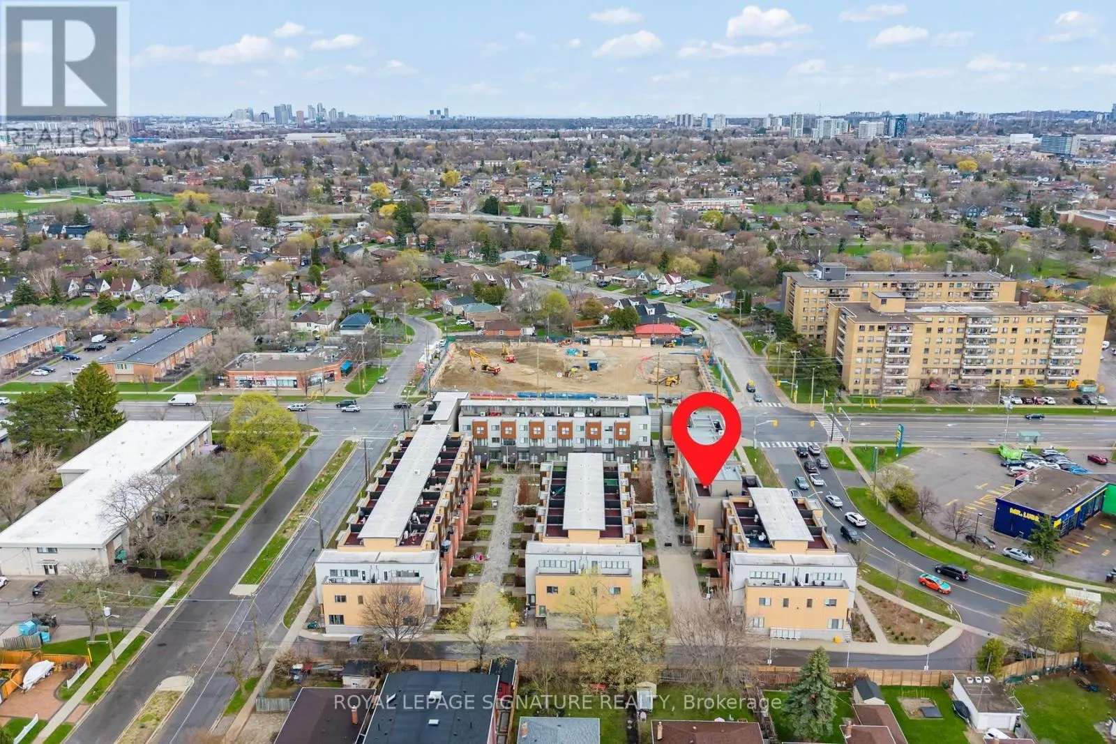 49 - 28 CURLEW DRIVE