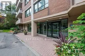 1205 - 10 HUNTLEY STREET