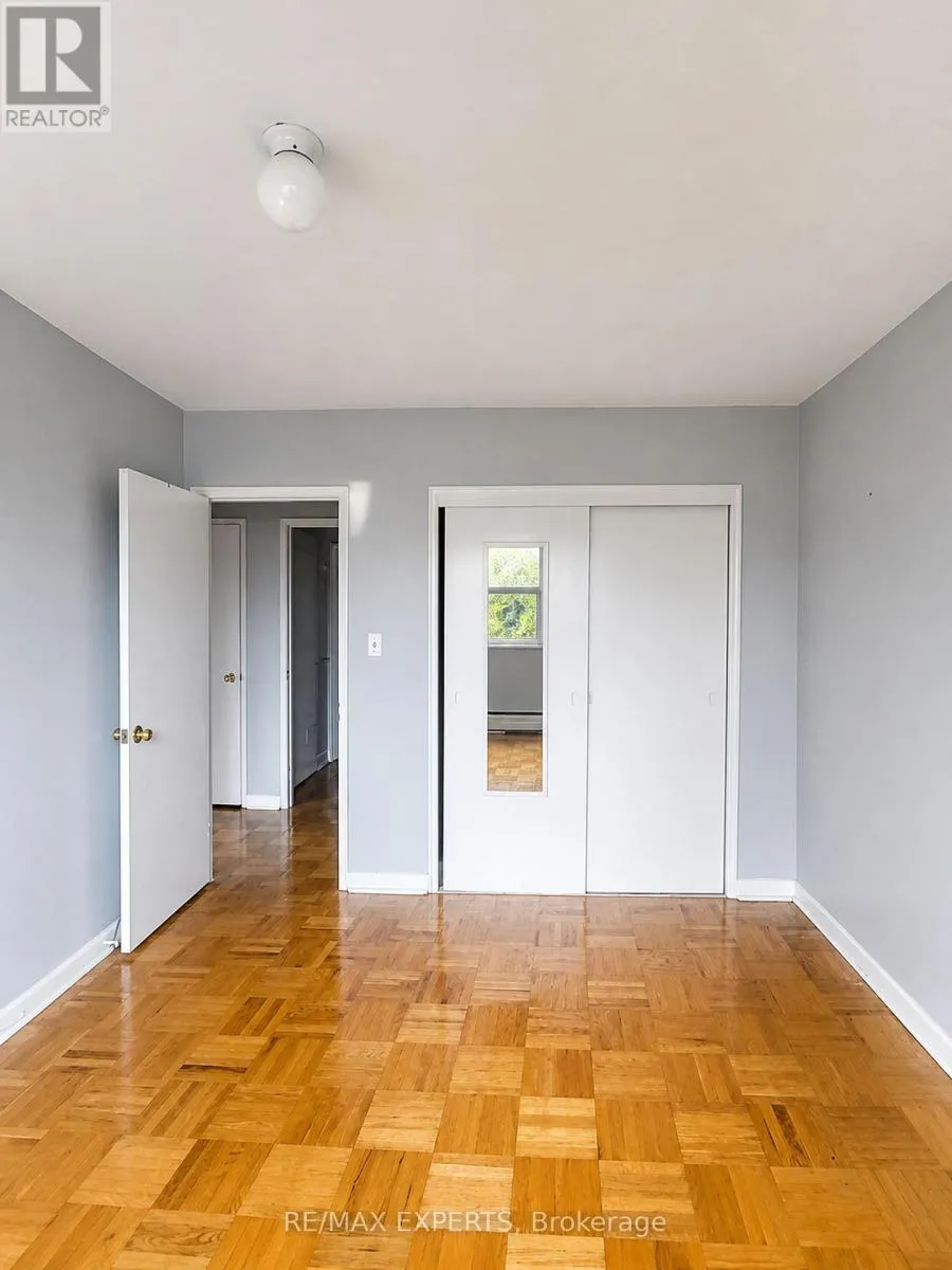 6 - 26 FRASERWOOD AVENUE