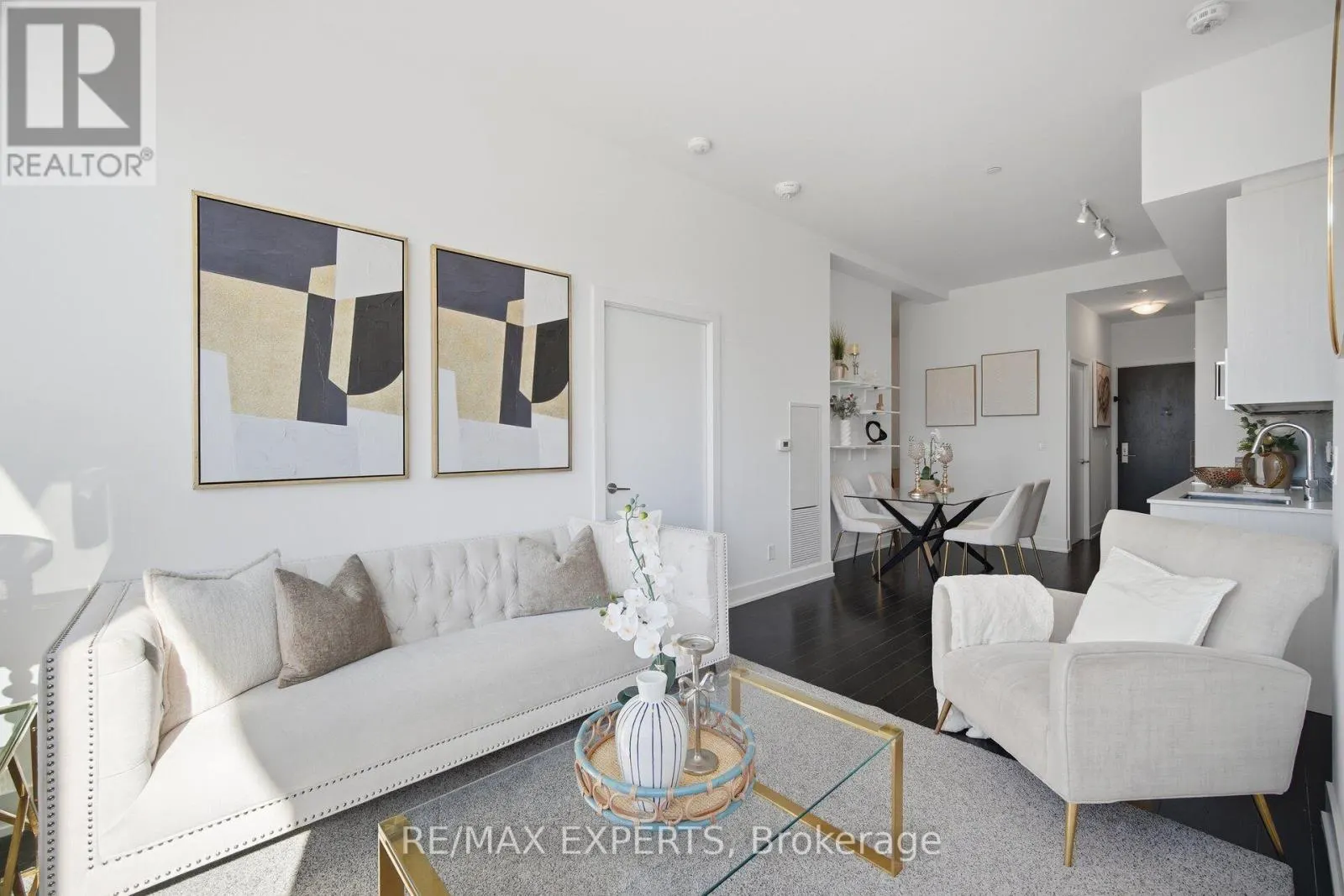 206 - 181 BEDFORD ROAD