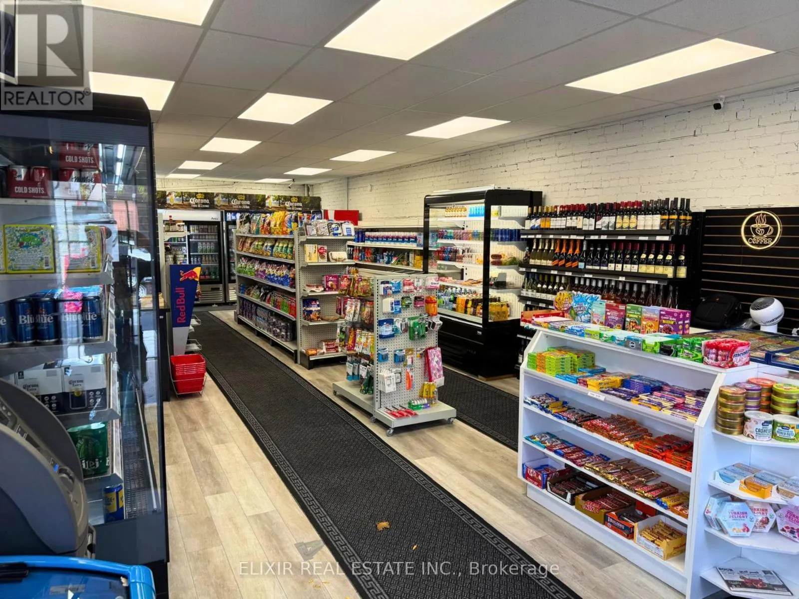 461 EGLINTON AVENUE E