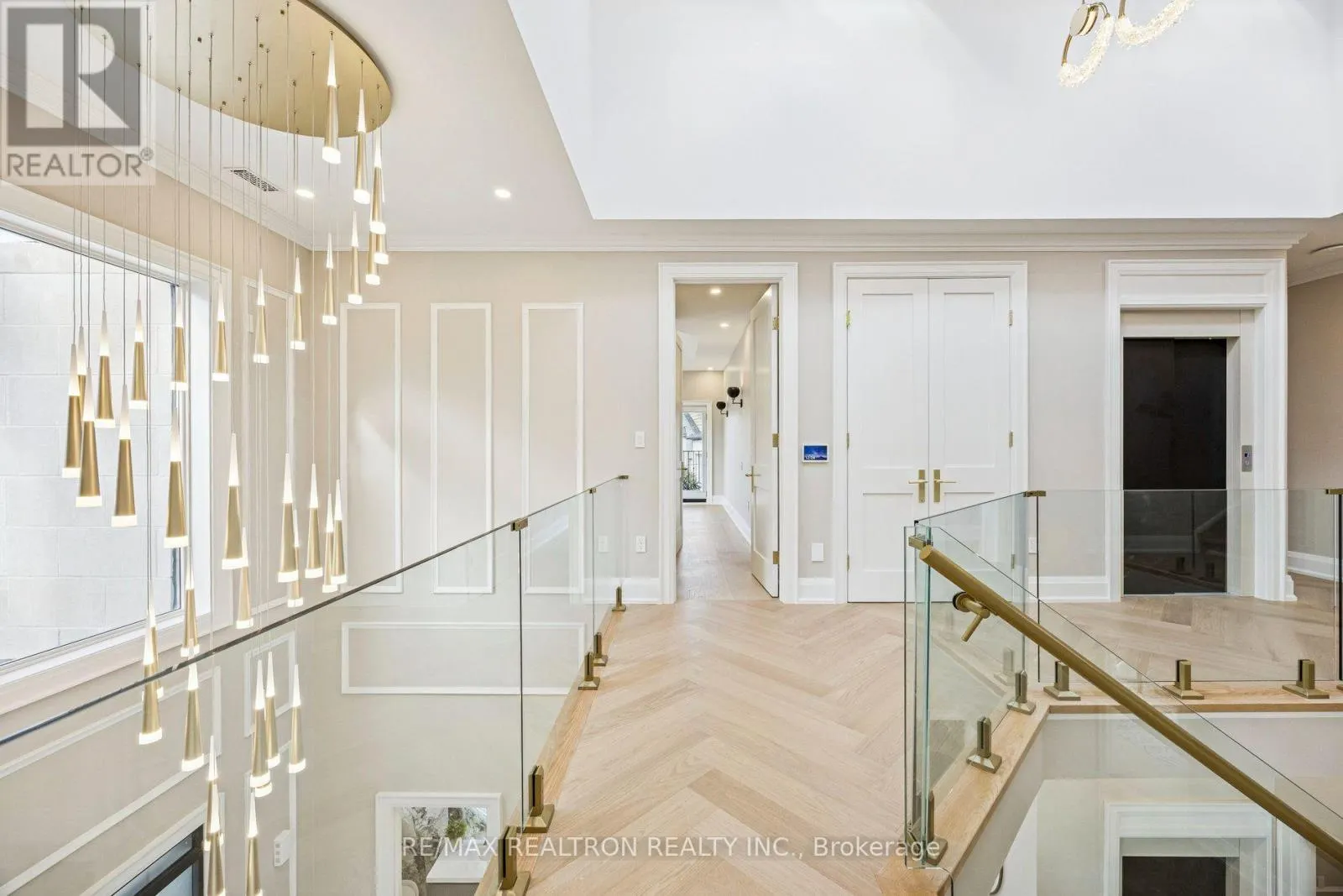 1 LYNNHAVEN ROAD