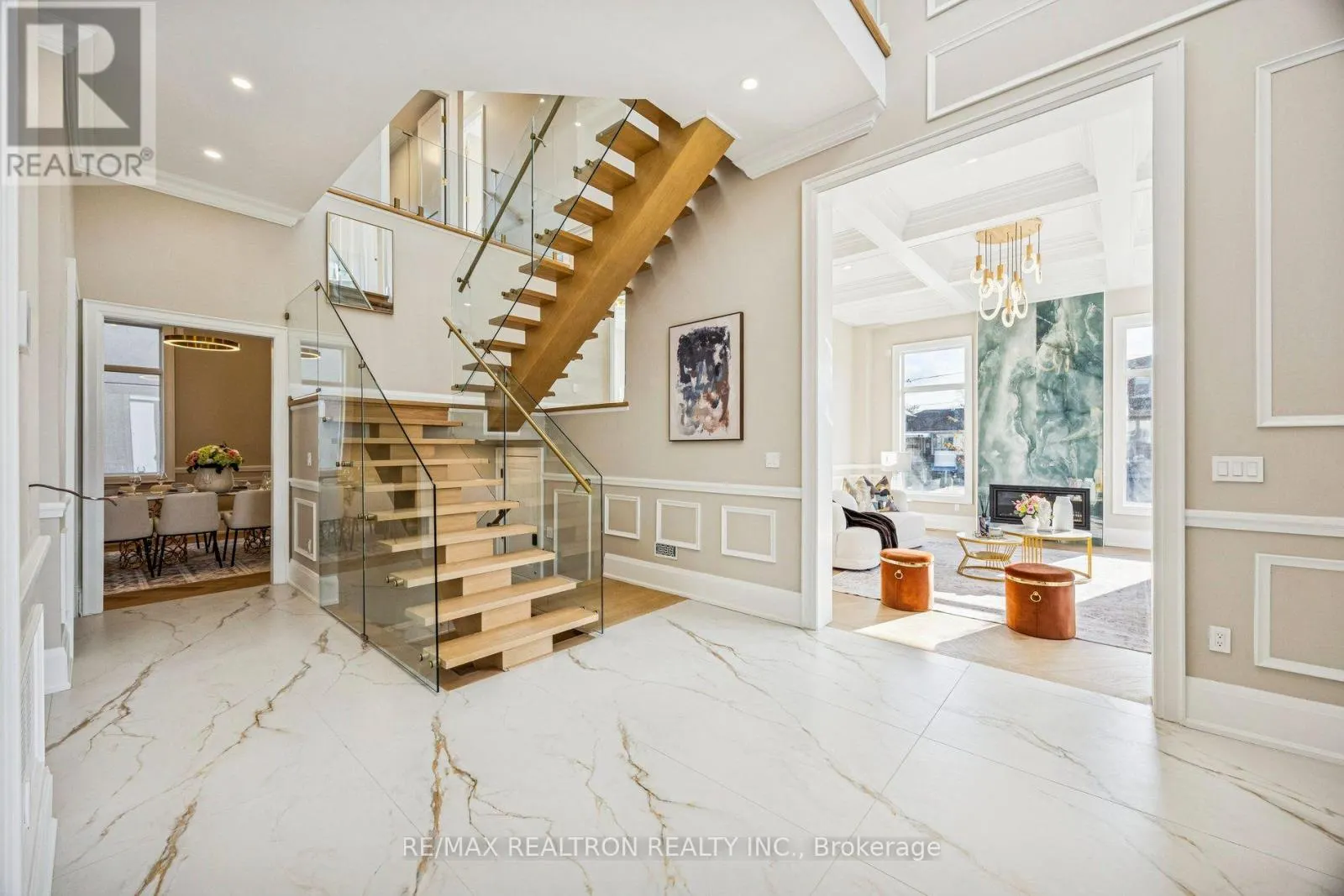 1 LYNNHAVEN ROAD