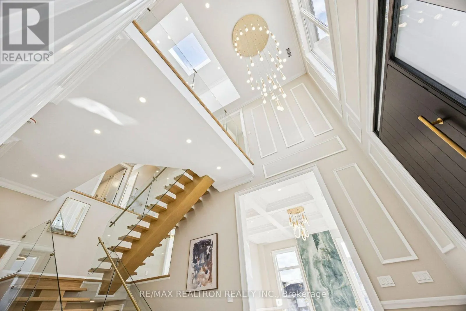 1 LYNNHAVEN ROAD