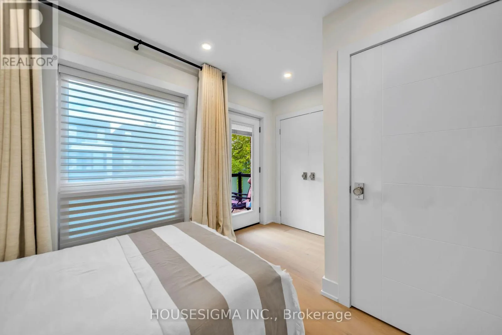 274 ROXTON ROAD