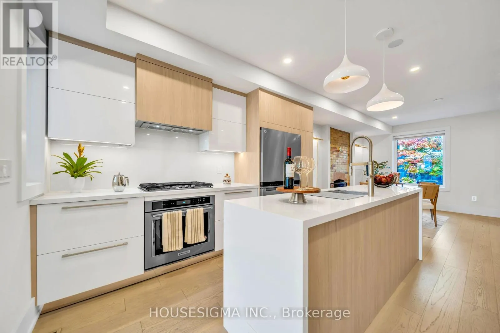 274 ROXTON ROAD