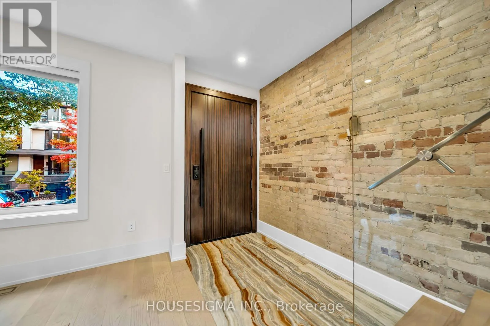 274 ROXTON ROAD