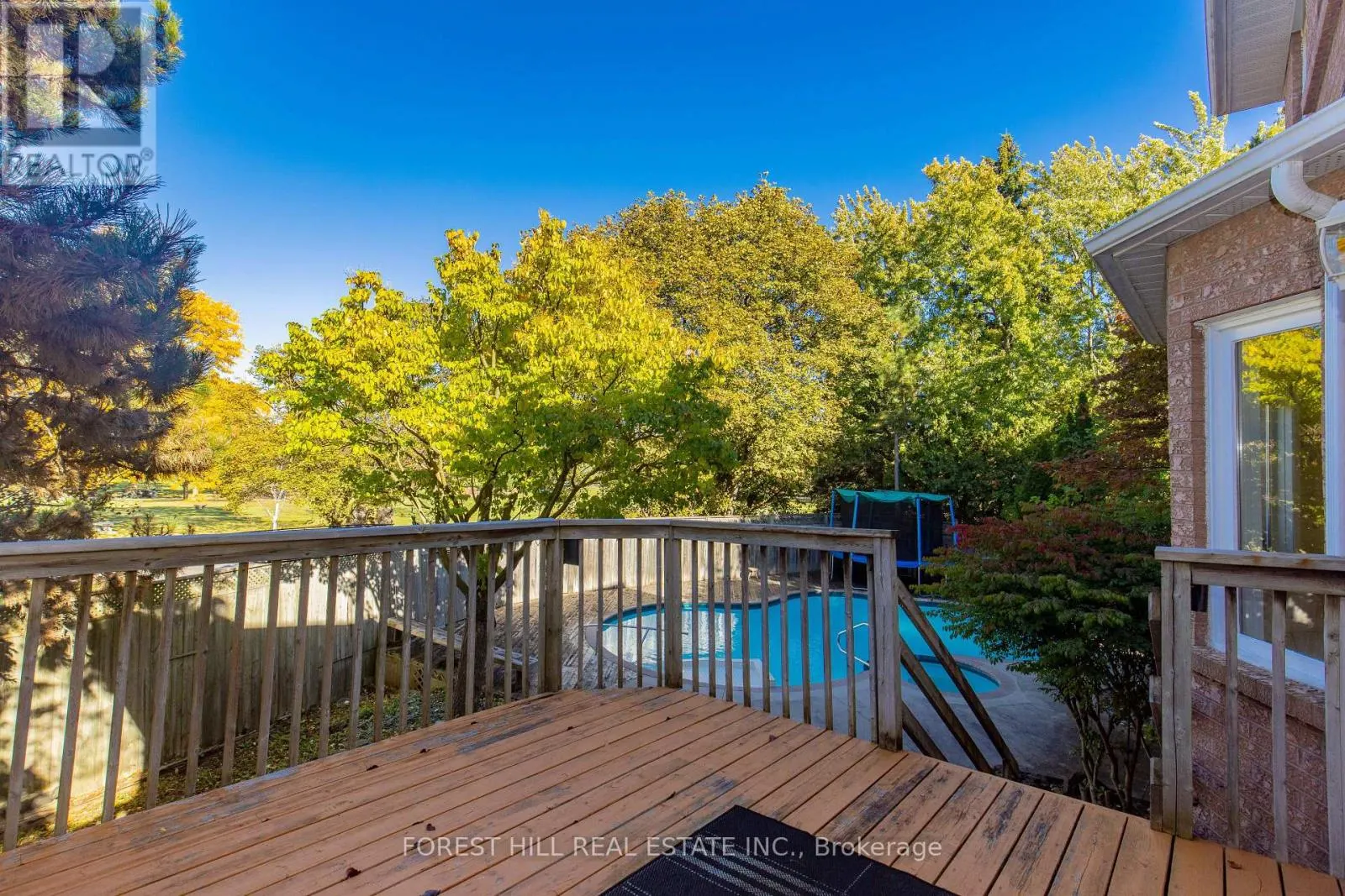 22 JARDIN HILL COURT