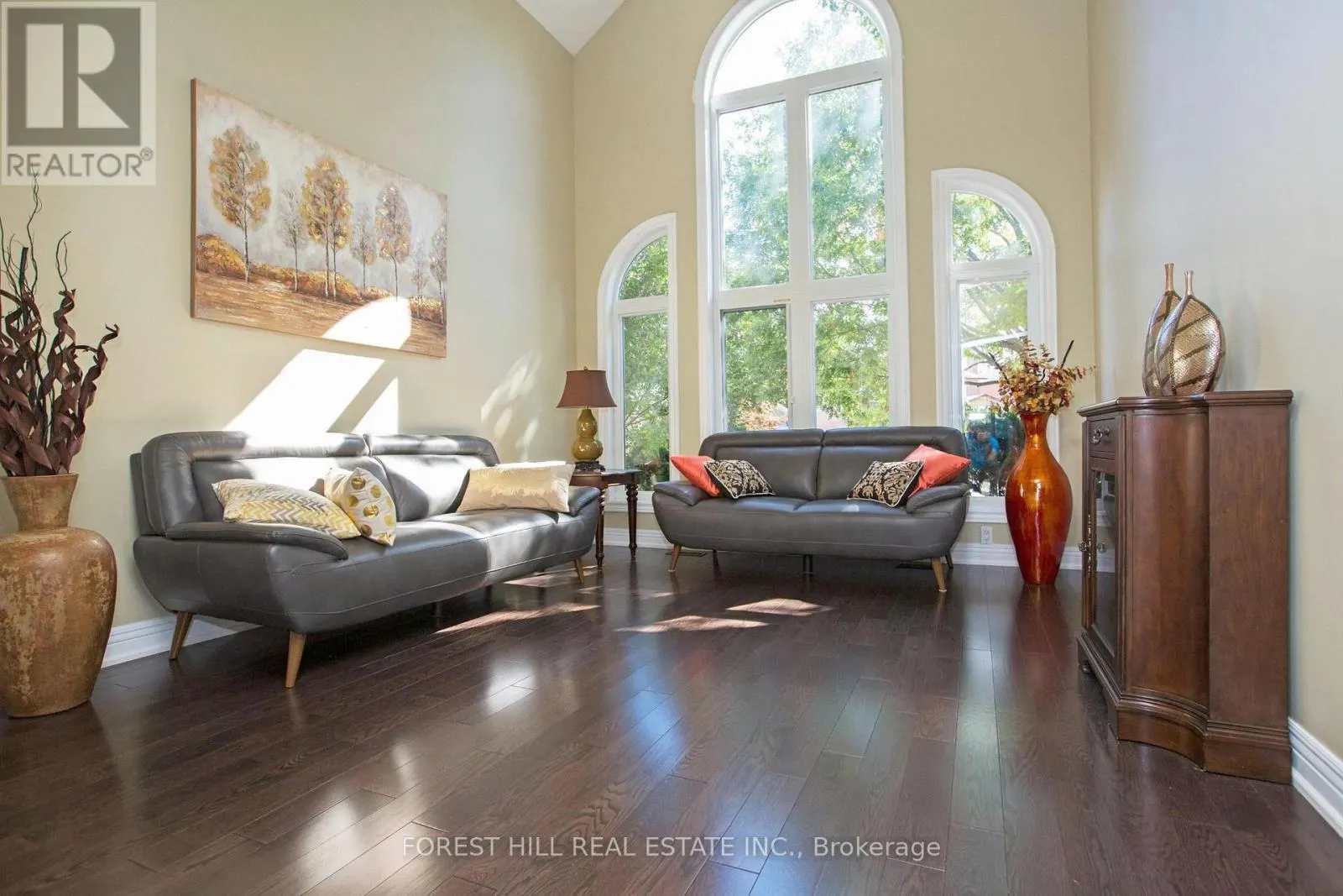22 JARDIN HILL COURT