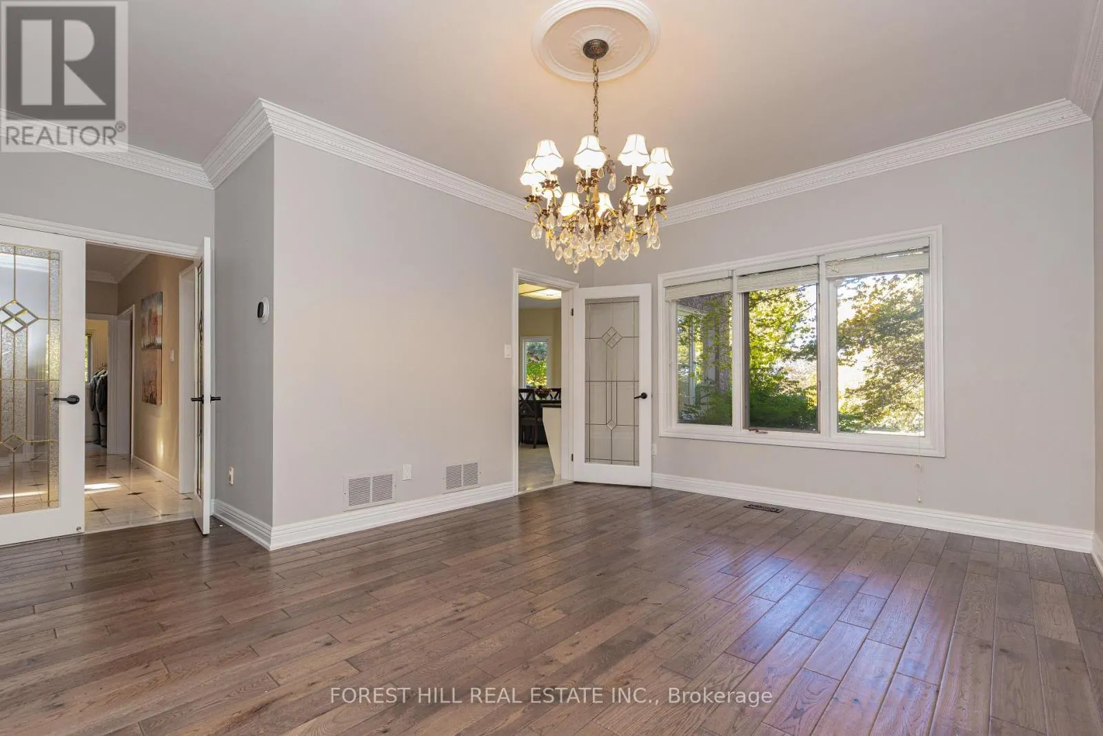 22 JARDIN HILL COURT