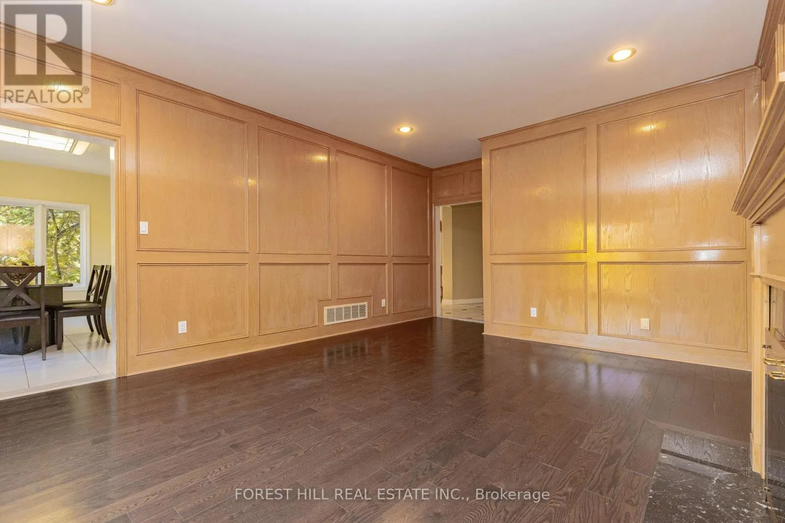 22 JARDIN HILL COURT