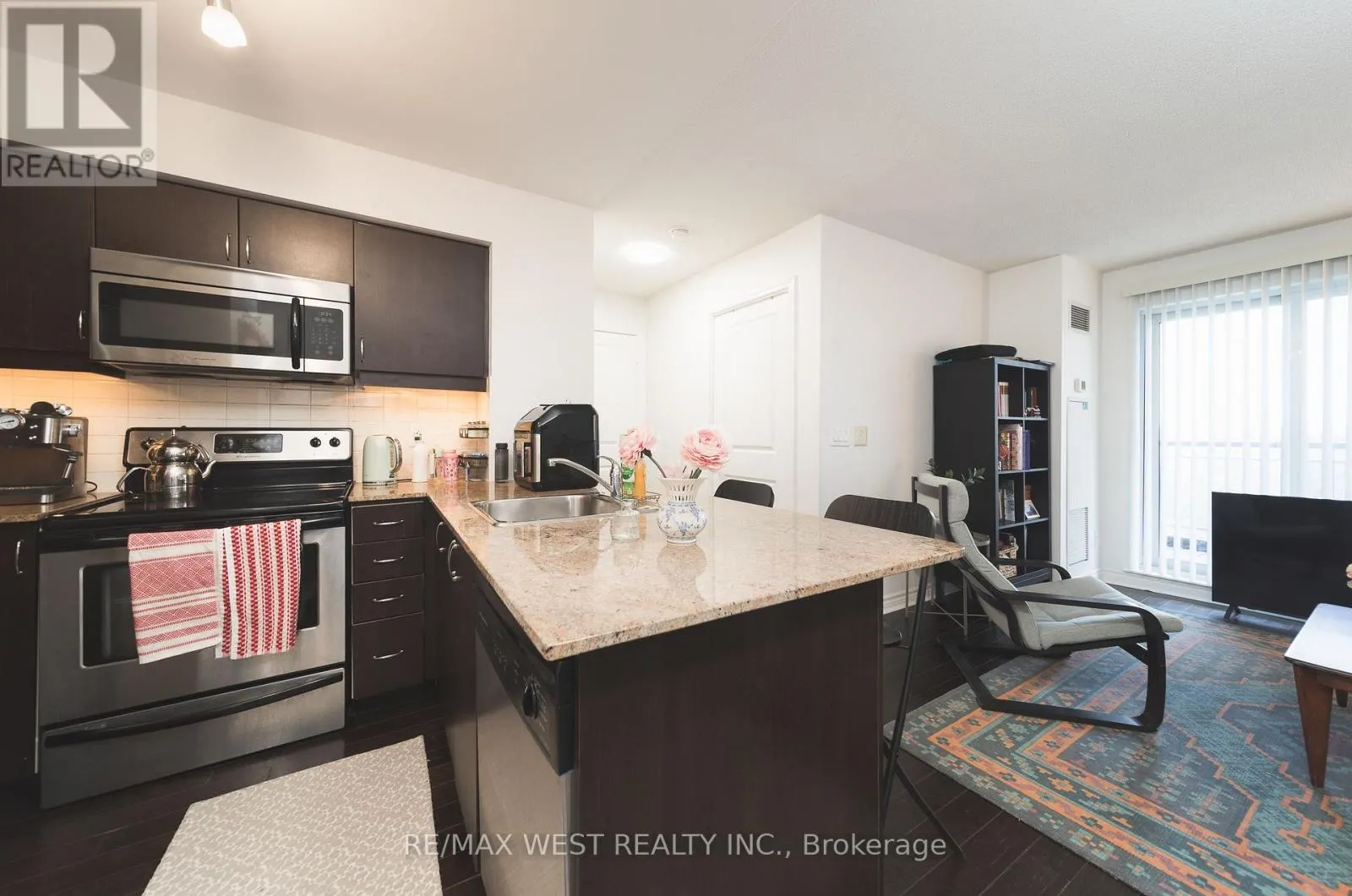 524 - 27 REAN DRIVE