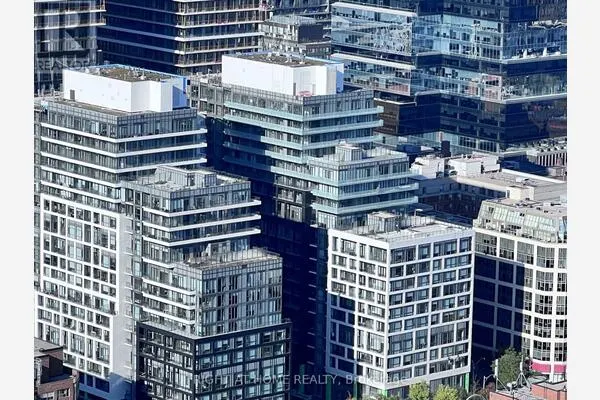 1721 - 60 PRINCESS STREET