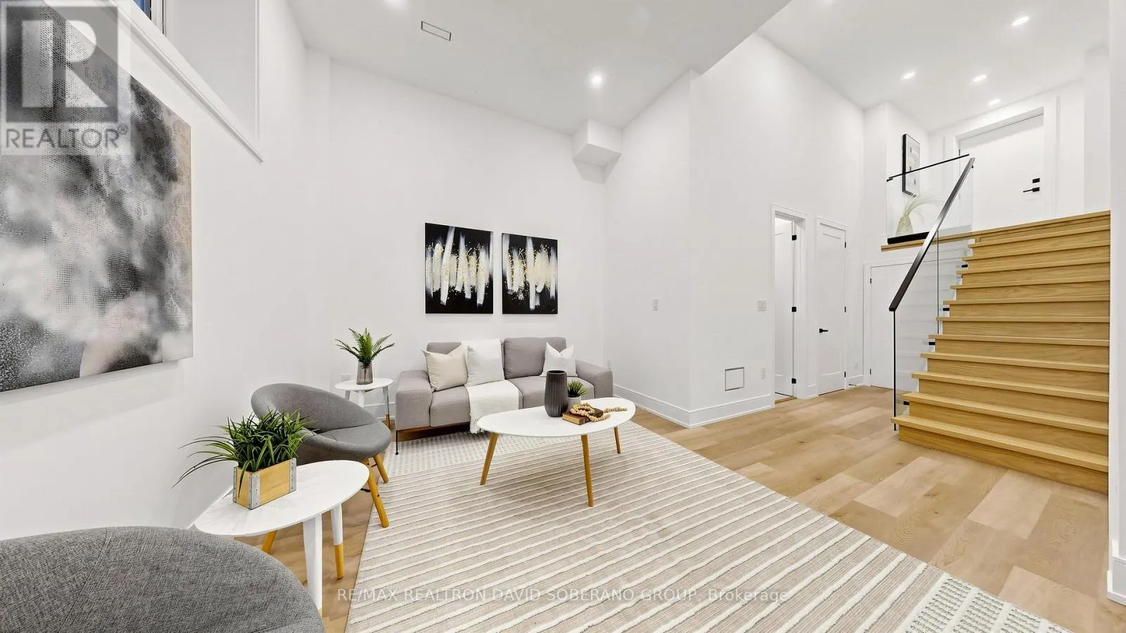 22 VERWOOD AVENUE