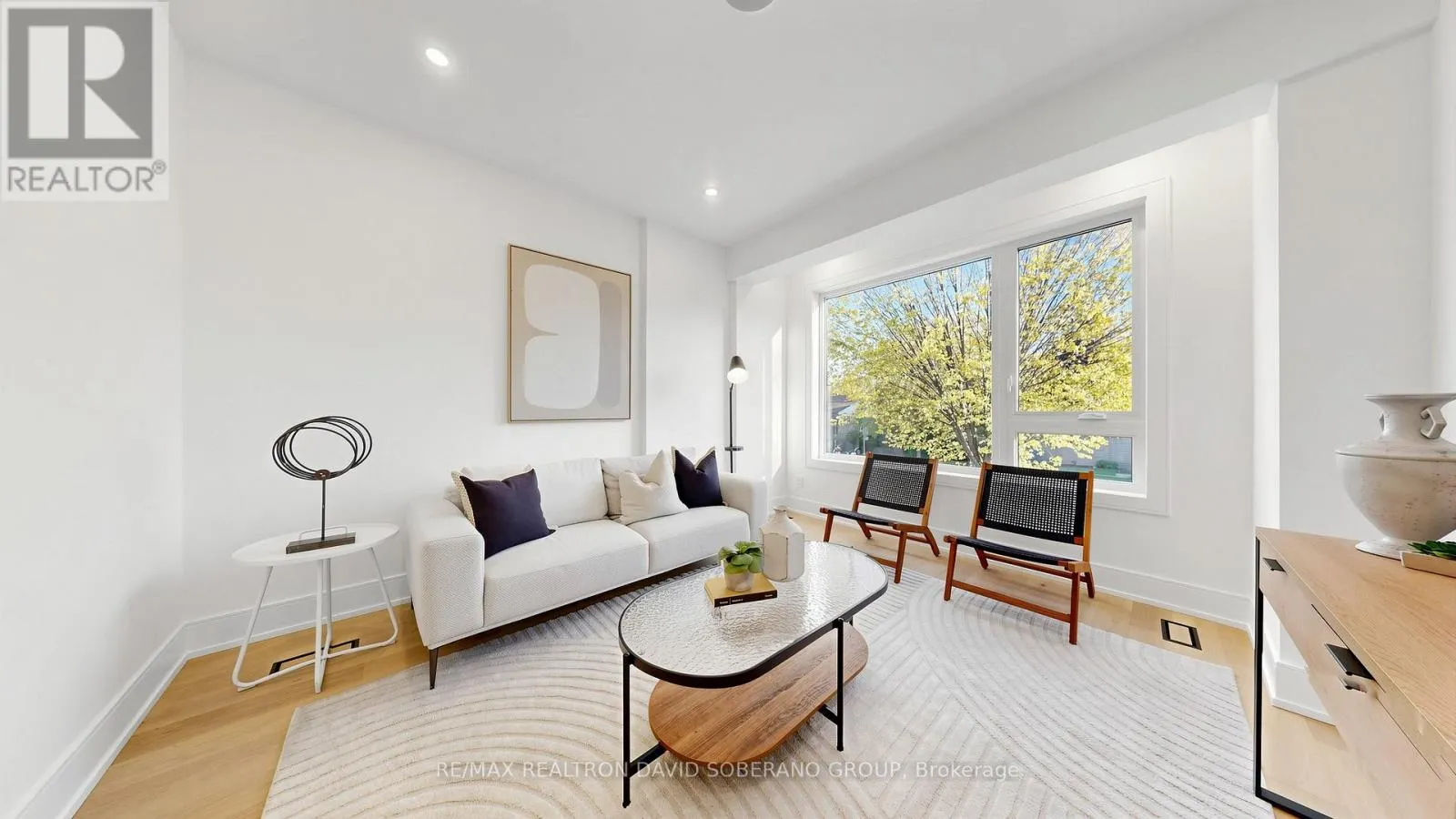 22 VERWOOD AVENUE