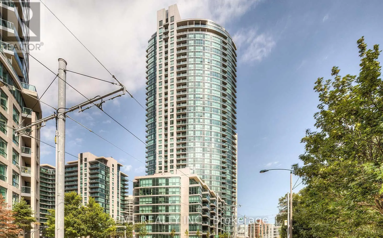 1563 - 209 FORT YORK BOULEVARD