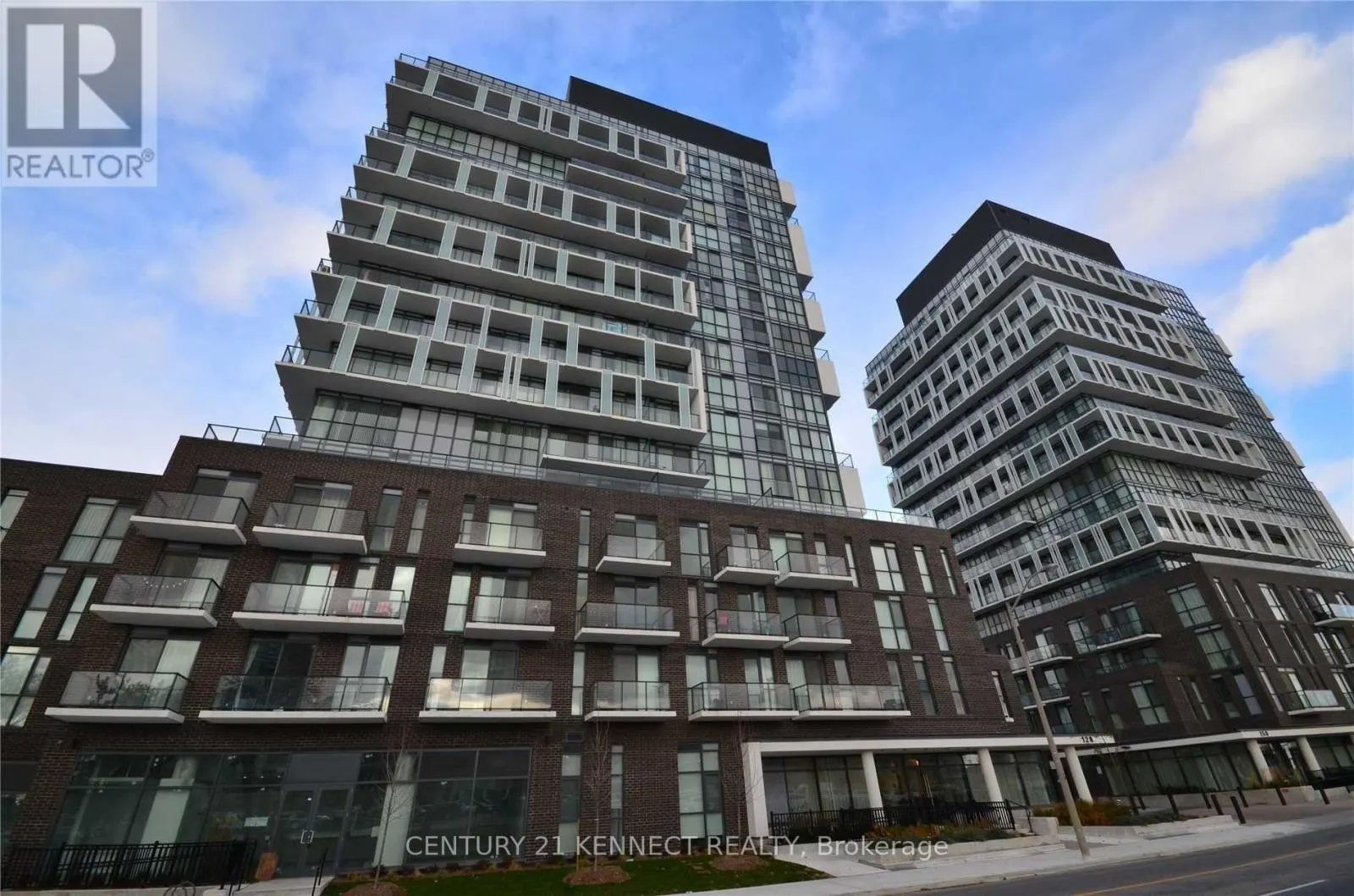 1101 - 128 FAIRVIEW MALL DRIVE