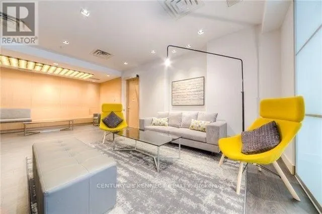 1101 - 128 FAIRVIEW MALL DRIVE