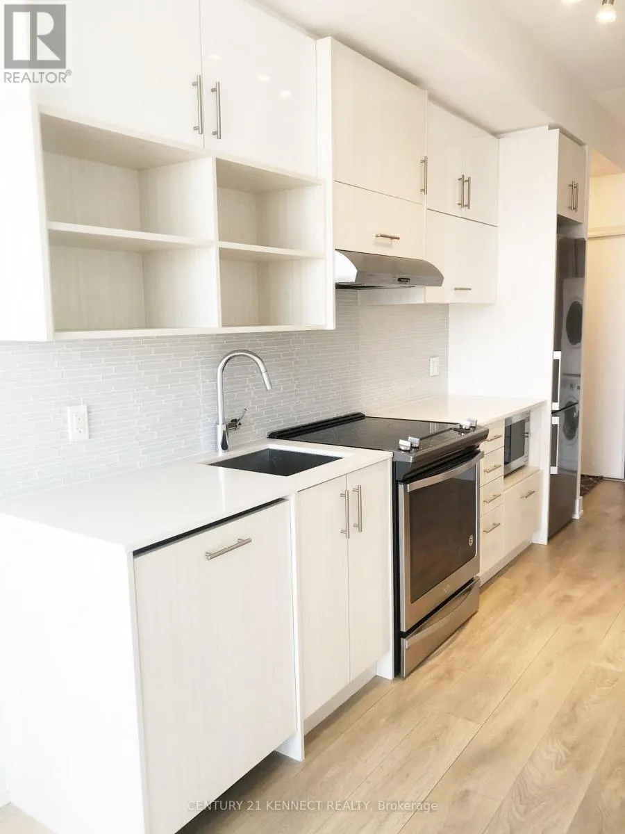 1101 - 128 FAIRVIEW MALL DRIVE