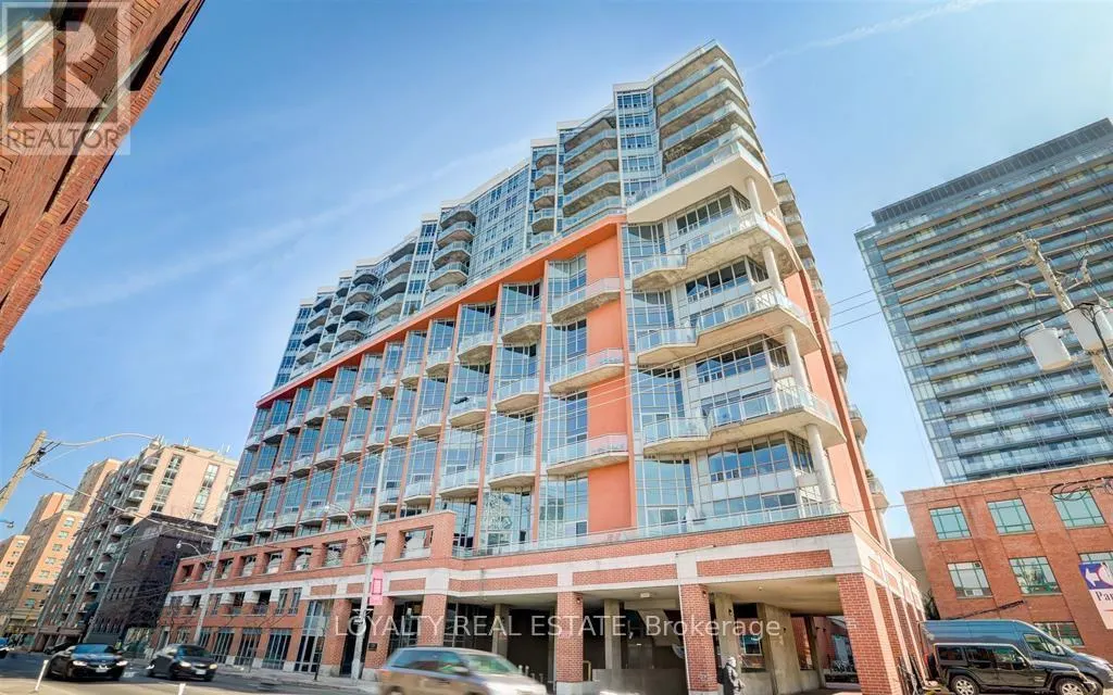PH14 - 255 RICHMOND STREET E