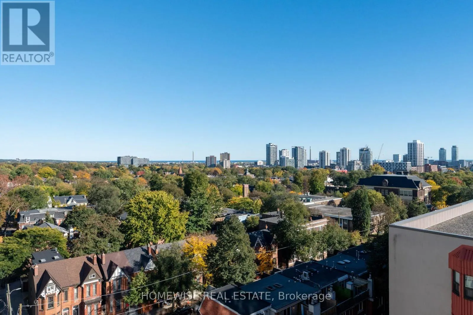 1001 - 225 WELLESLEY STREET E