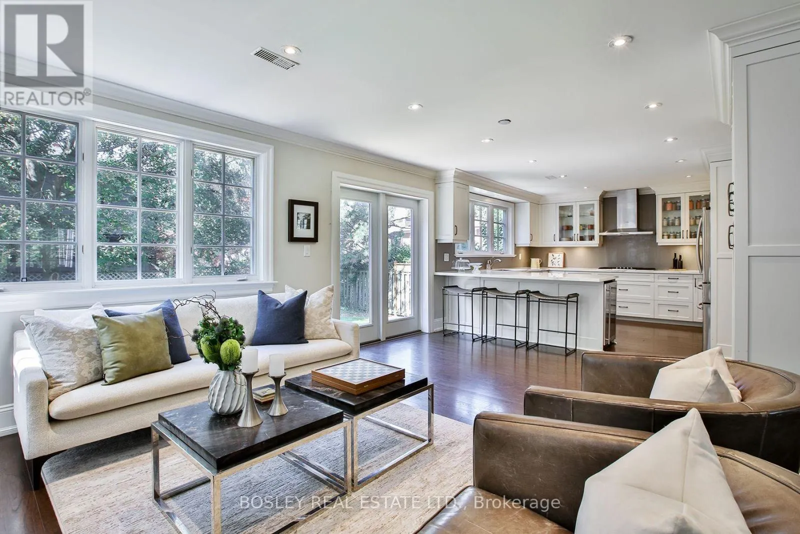 34 EDGECOMBE AVENUE